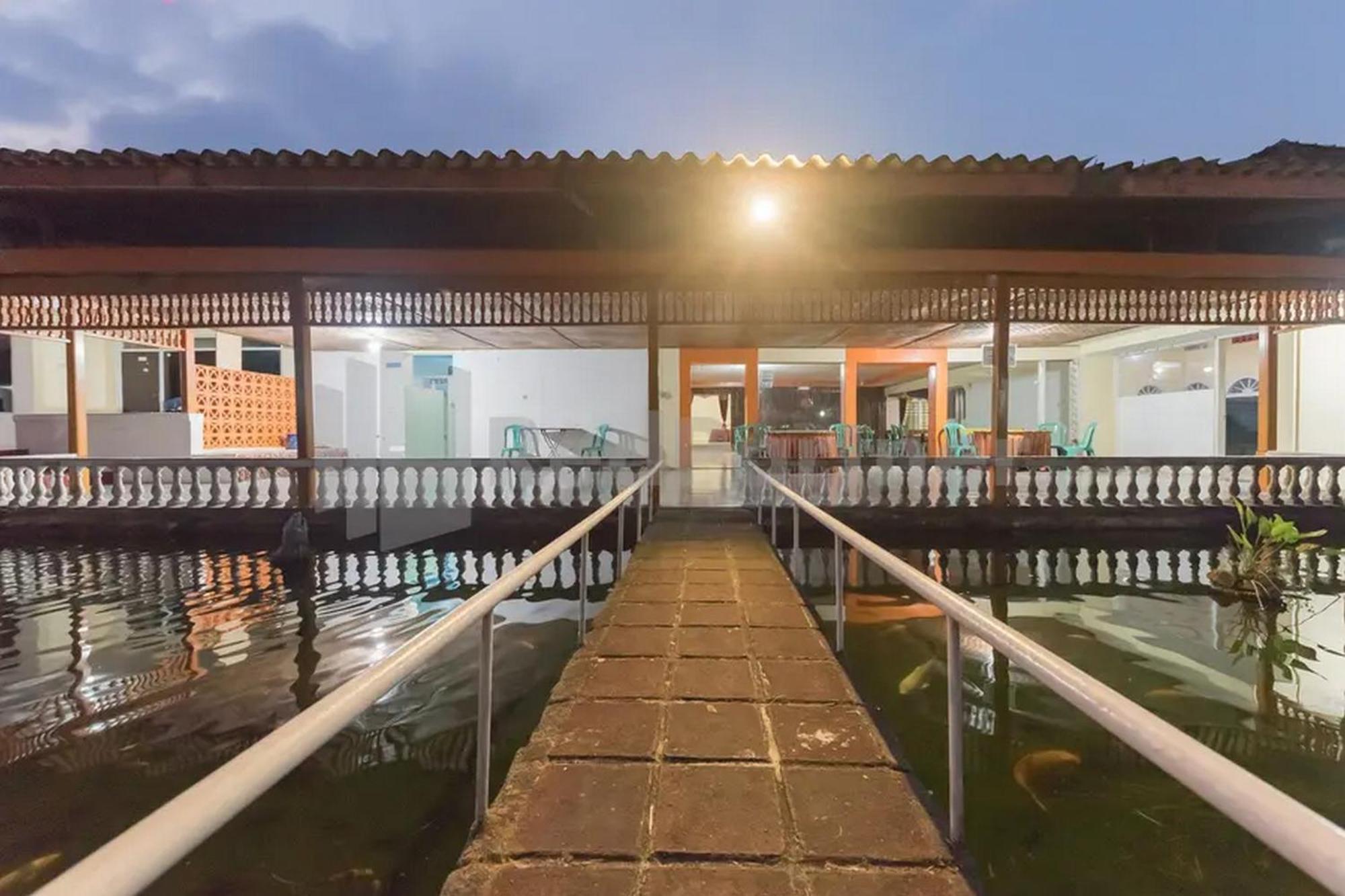 Hotel Linggarjati Near Natural Park Twa Linggarjati Esterno foto
